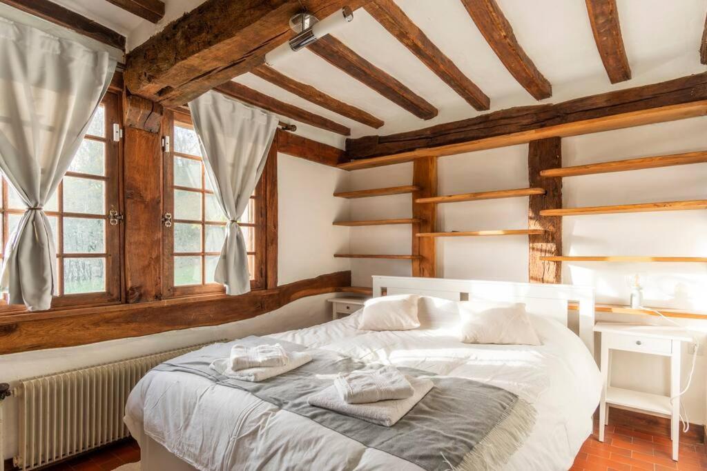 Dream 6-Bedroom Villa With Private Tennis Court Ле-Тийёль Экстерьер фото